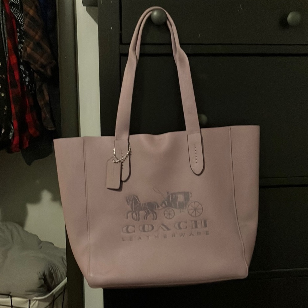 EUC Coach Grove Shoulder Tote in Light Purple